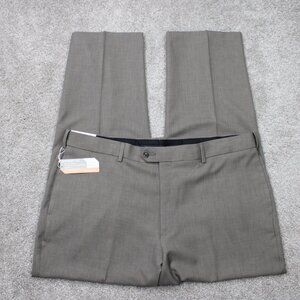 Savane Pants NWT Men 40x30 Beige Travel Intelligence No Iron Crush Proof Stretch